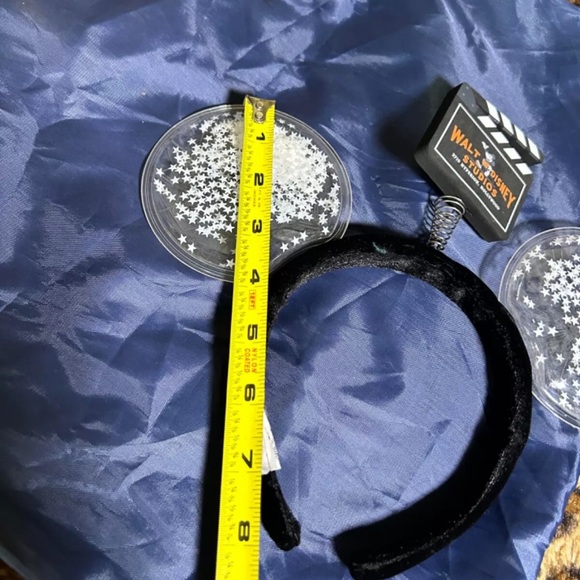 Walt Disney Studios Mickey Ears - Picture 2 of 9